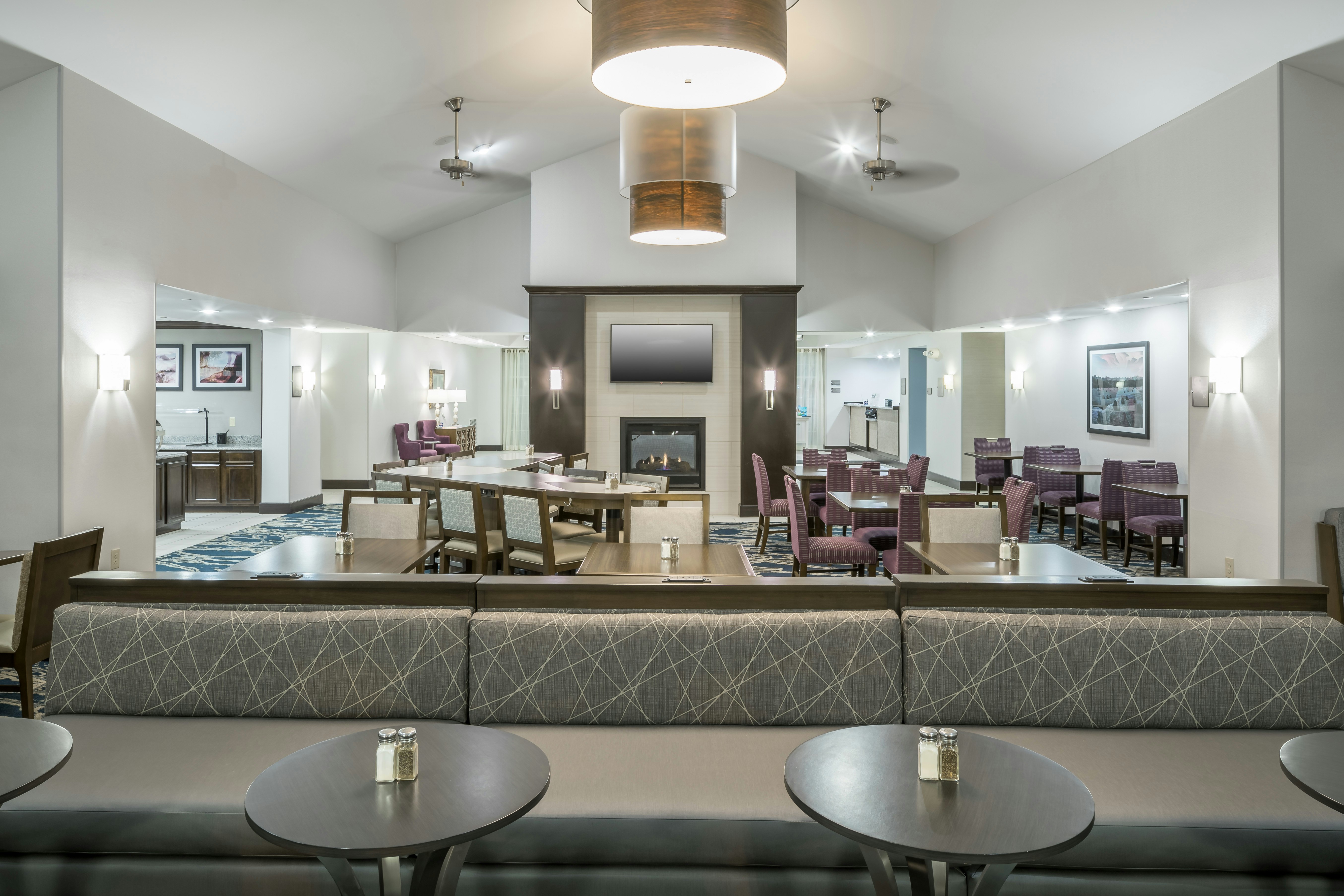 Homewood Suites By Hilton Cedar Rapids North 6/11