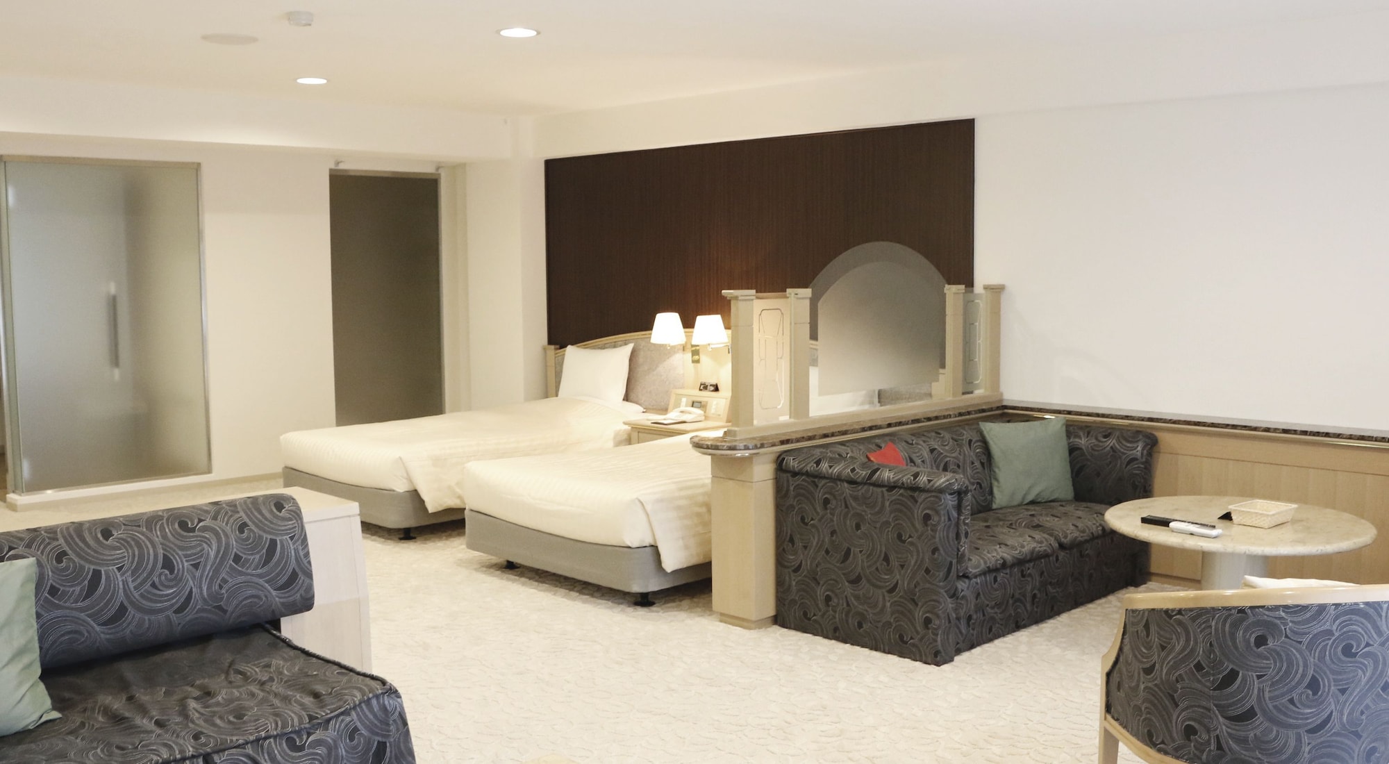 Urban, Twin Beds
