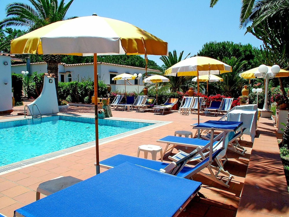HOTEL PARK CALITTO 36/48