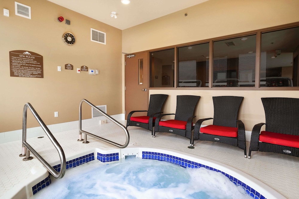 Microtel Inn Suites By Wyndham Blackfalds Red Deer North 9/23