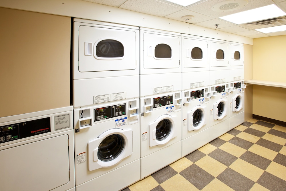 Candlewood Suites Indianapolis Downtown Medical District 22/73