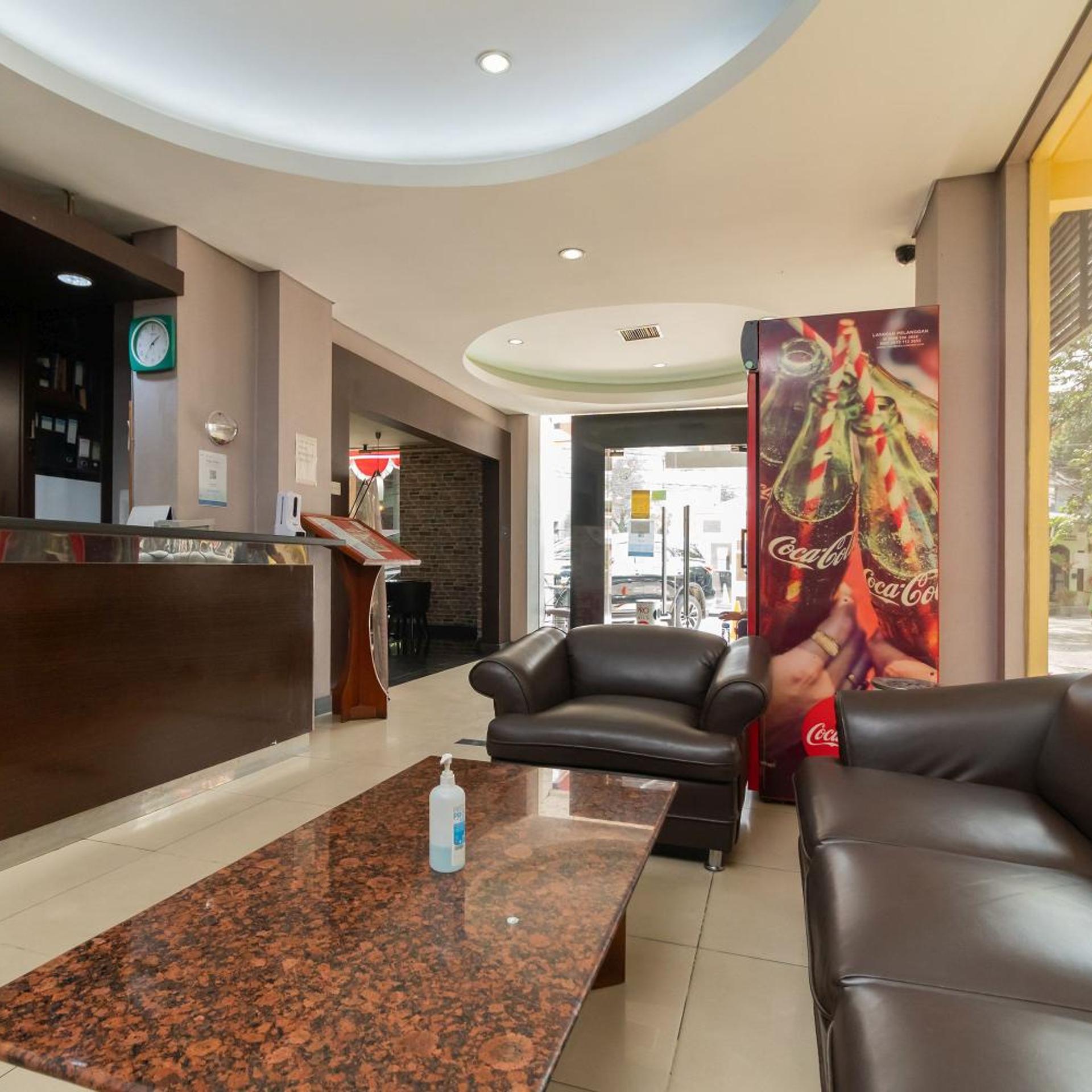 OYO 180 Hotel Mirah (Mirah Hotel) 39/55