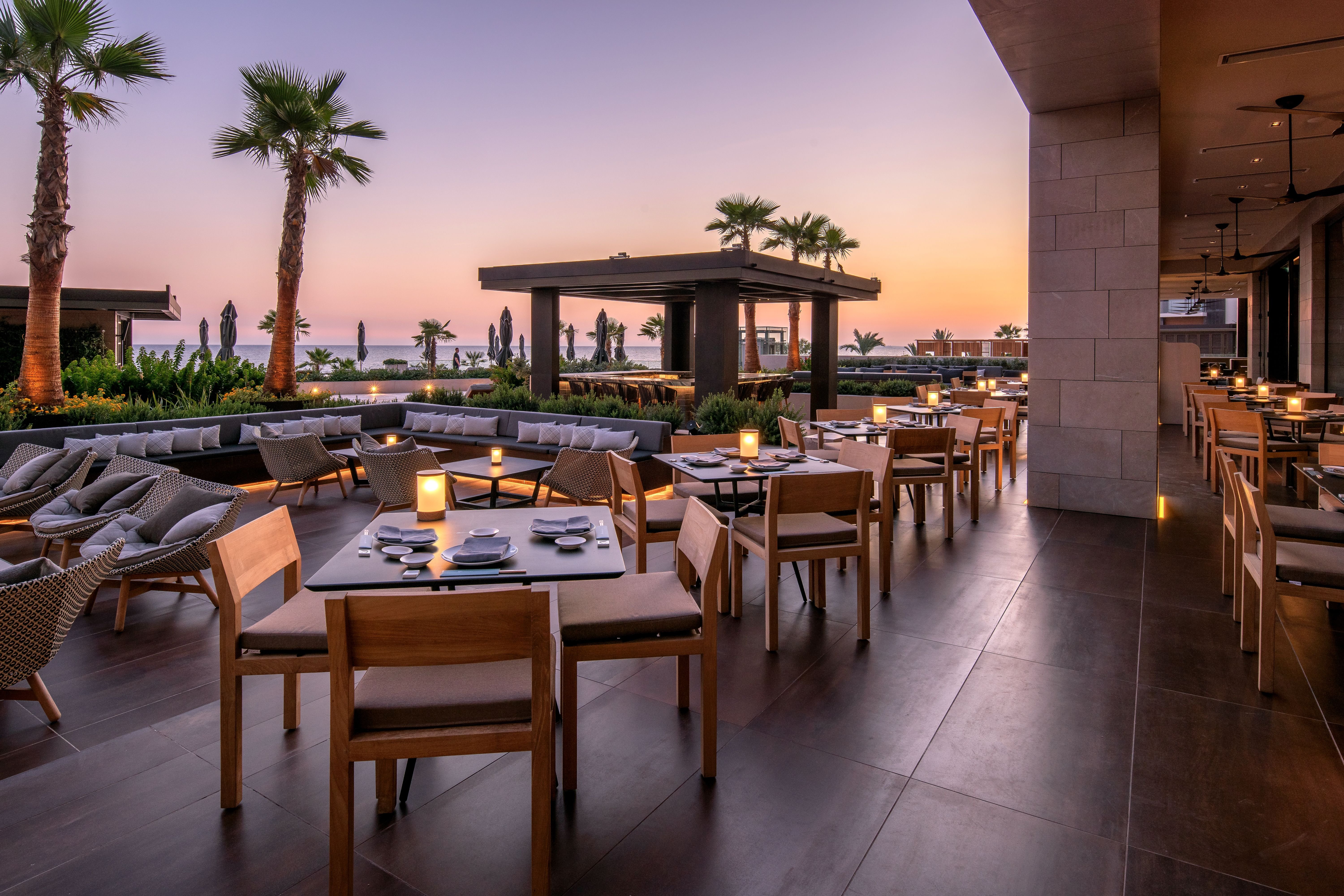 Amara Hotel 90/97