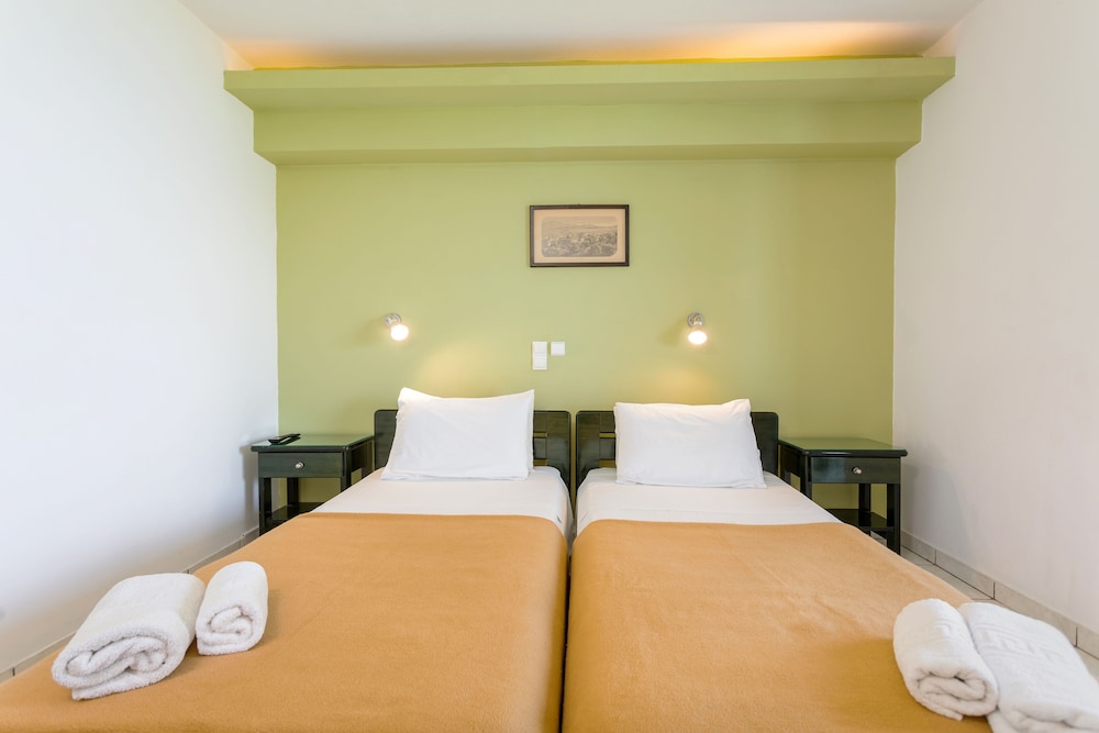 Sea View Hotel 26/61