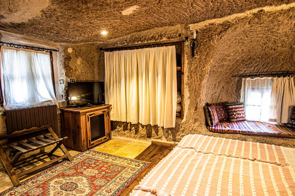 Kelebek Special Cave Hotel 19/84