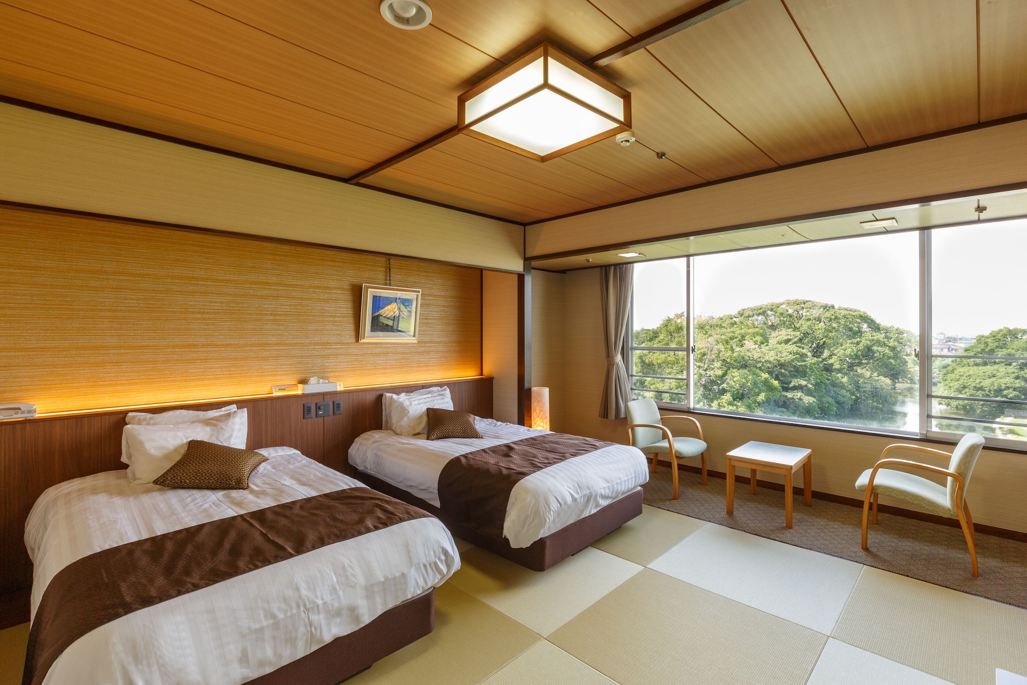 JAPANESE, TWIN BEDS