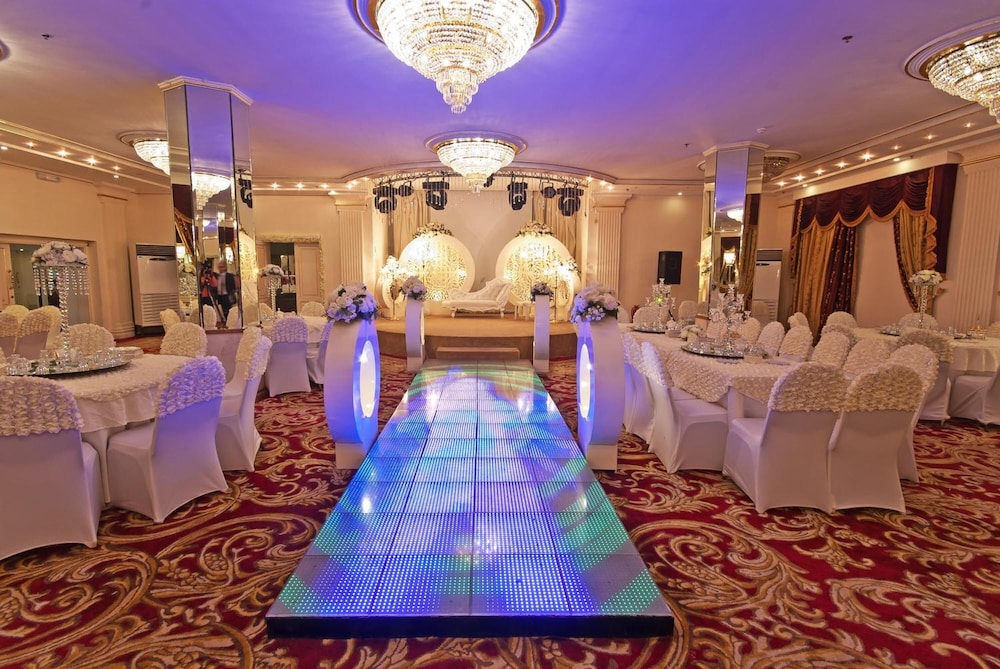 فندق الدار البيضاء رويال(Royal Casablanca Hotel Jeddah) 17/26
