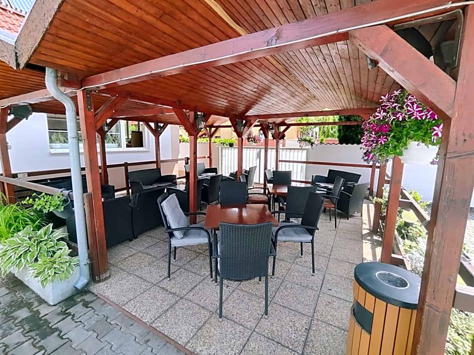 Hotel Orlan 4/50