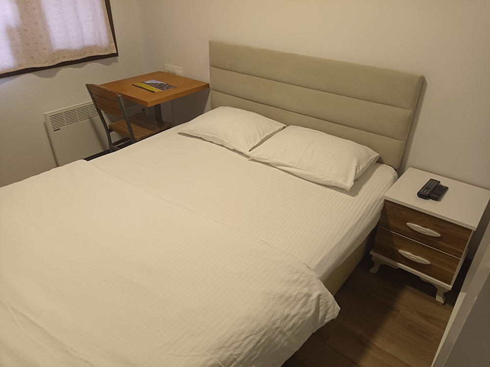 Ena Serenity Boutique Hotel 13/73
