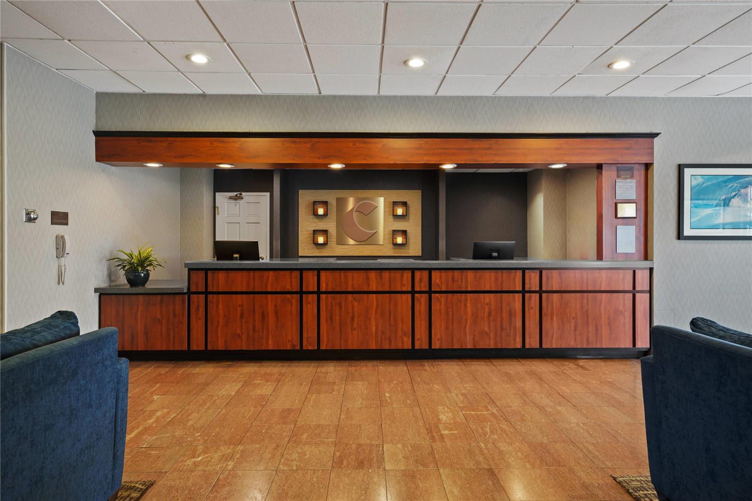 Lobby at Comfort Inn By The Bay, SAN FRANCISCO - CA