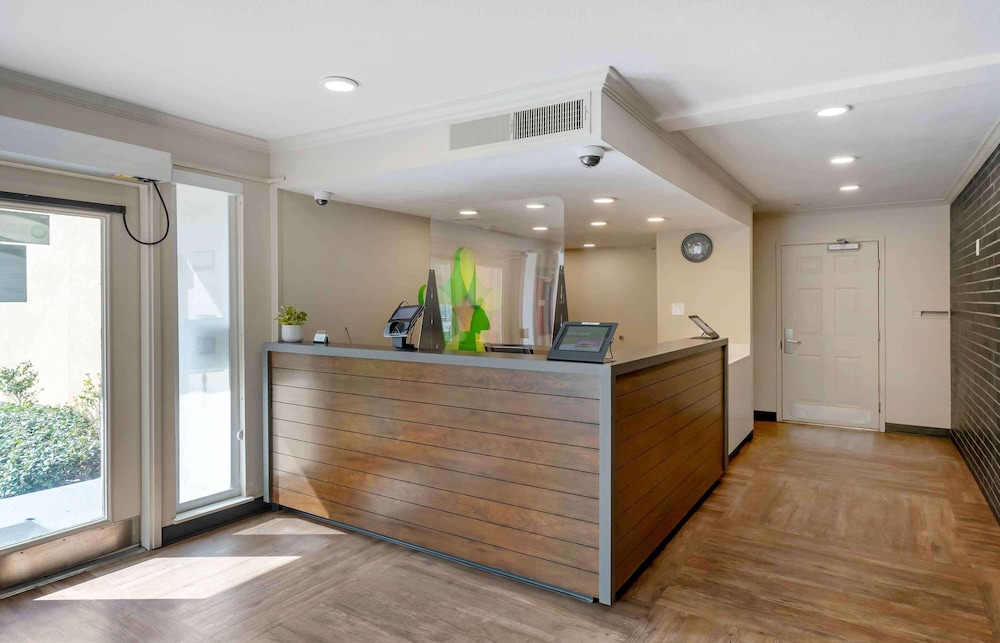 Extended Stay America Suites San Francisco San Mateo SFO 7/55
