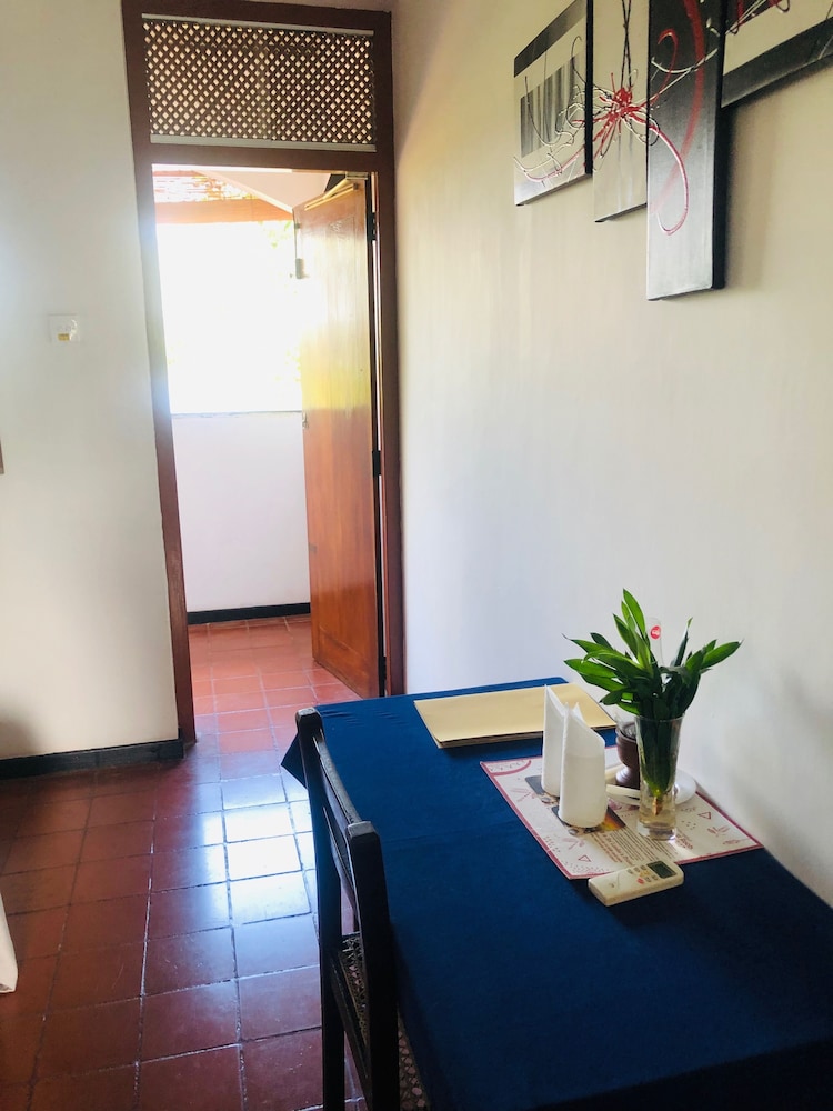 Hotel Hemadan 29/50