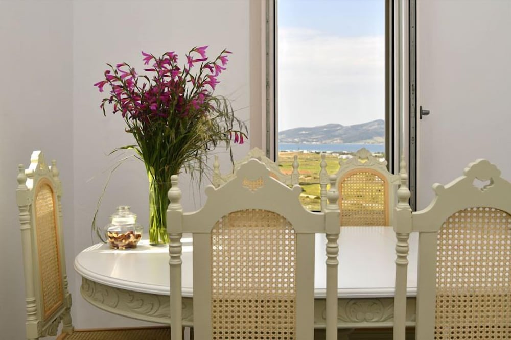Ciel Villas Paros 3/50