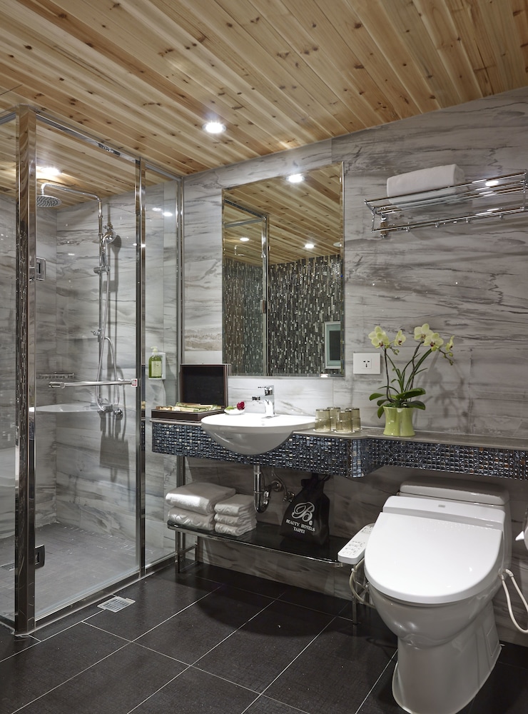 Beauty Hotels Taipei - Hotel Bchic 50/51