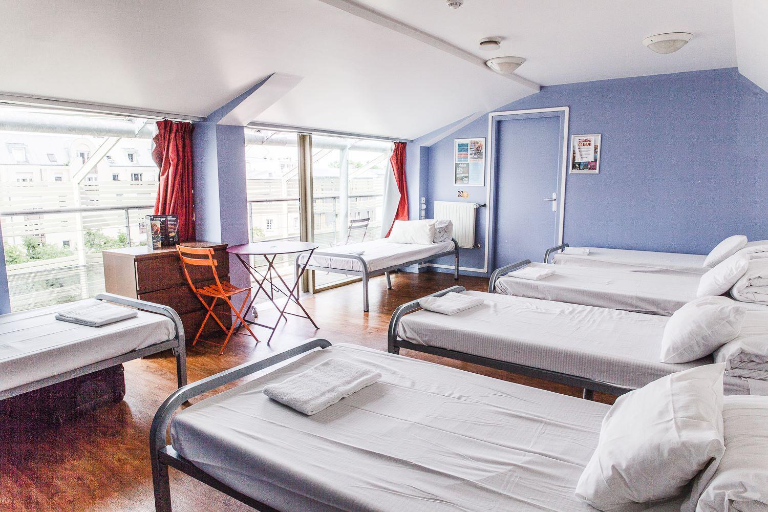 Private, 6 Beds, Private Bathroom