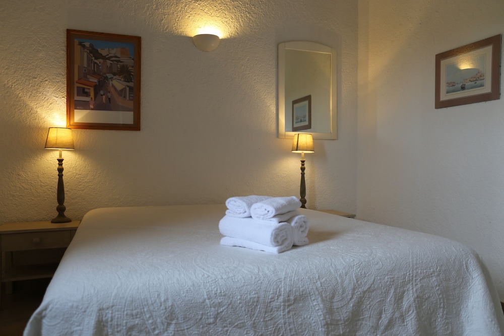 2 BEDROOMS, MINI, SUPERIOR, VILLA