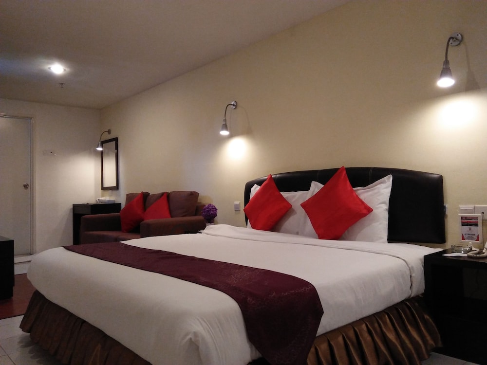 Syajie Koptown Hotel 7/23
