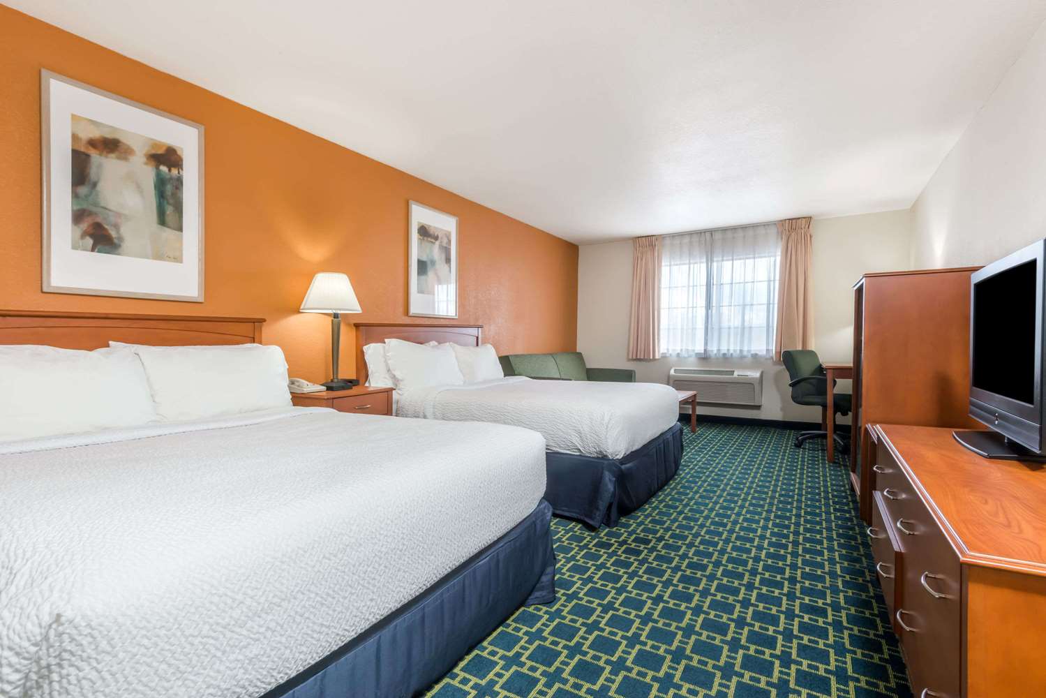 Baymont By Wyndham Santa Fe 10/33