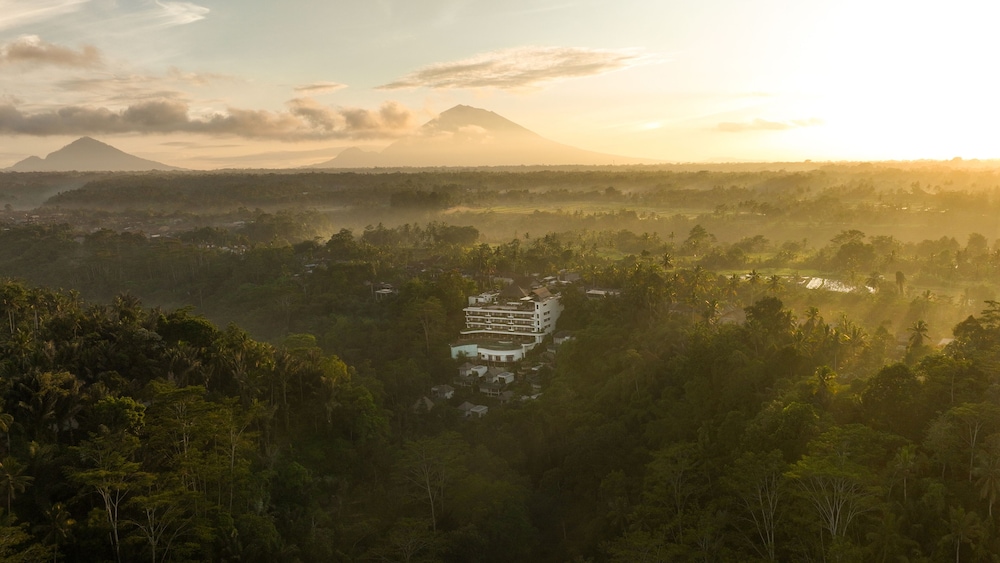 Cicada Luxury Resort Ubud 63/75