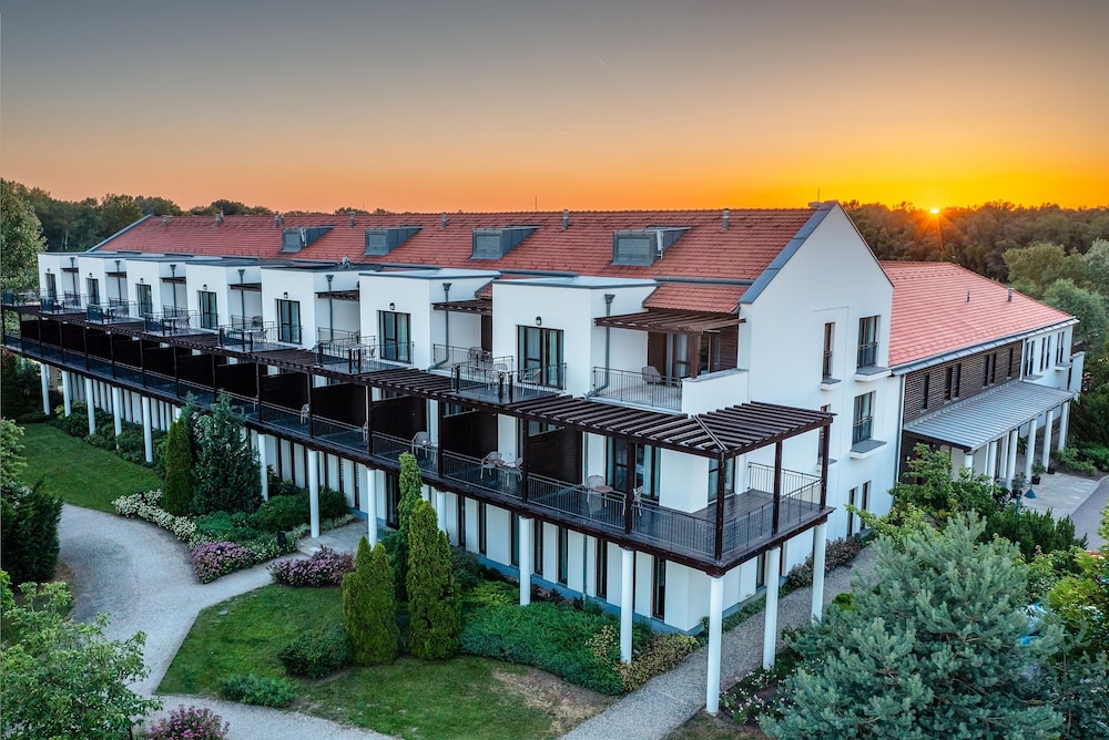 Tisza Balneum Thermal Hotel 2/50