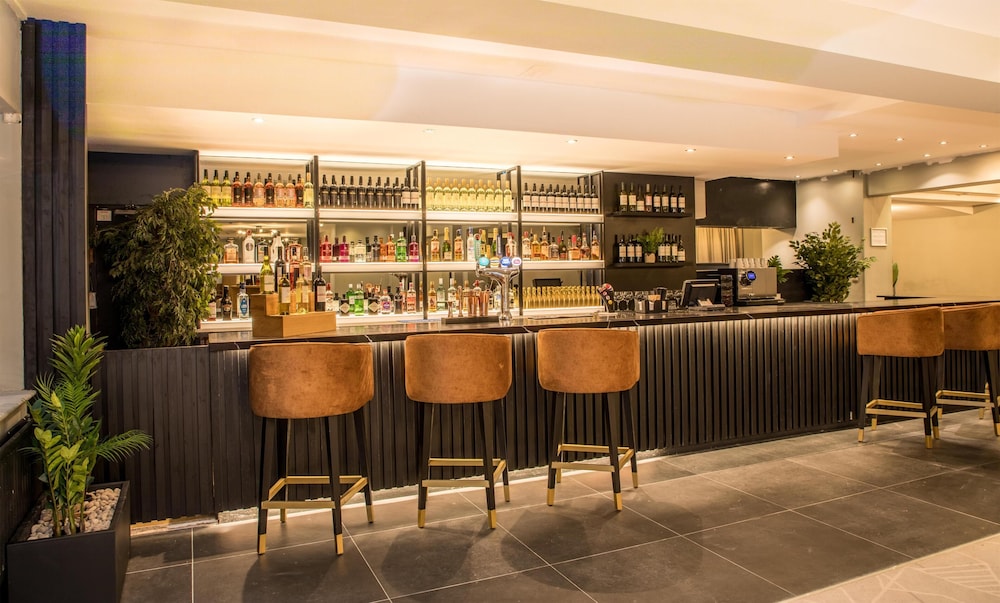 Park Inn by Radisson Bournemouth 29/32