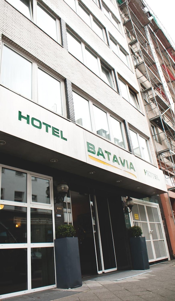 Rugs Hotel Dusseldorf in DUSSELDORF