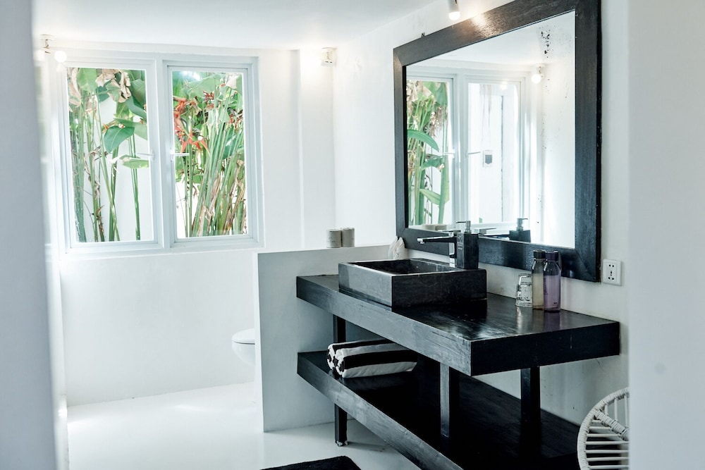 White Palm Hotel Bali 30/50