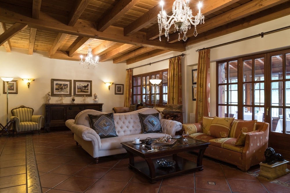 Hotel The Originals and Spa Etxegana 47/70