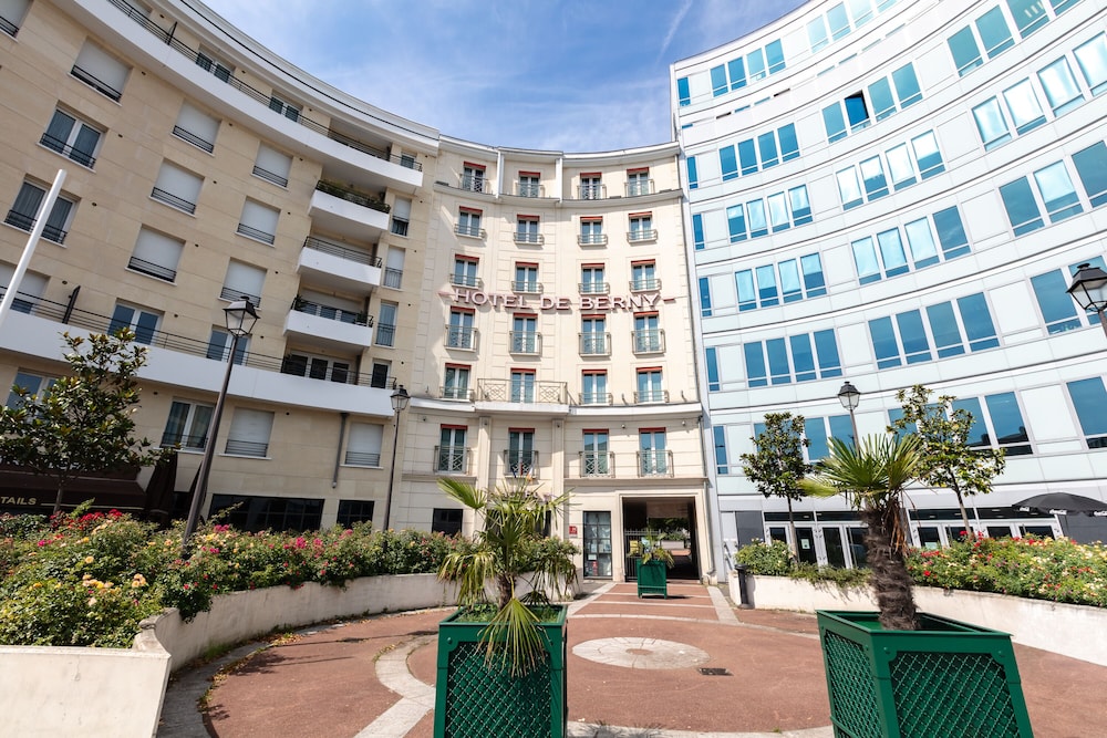 Hotel de Berny 8/58
