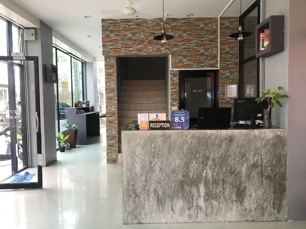 lobby