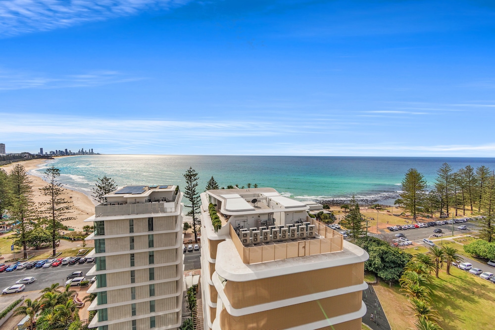 Burleigh Beach Tower 2/49