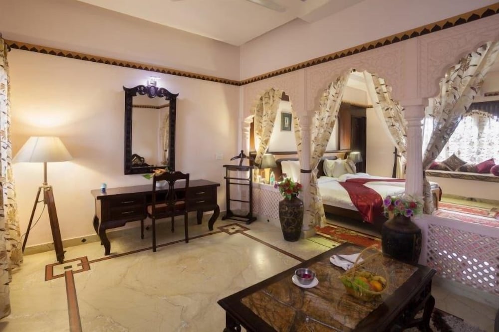 Bhanwar Singh Palace 12/24