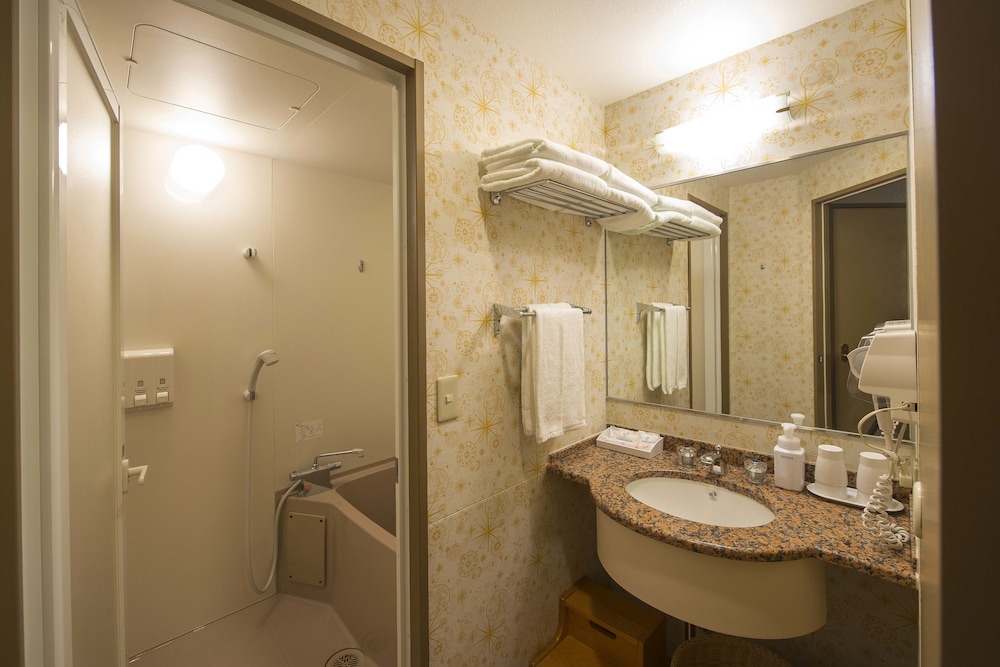 TOKYO DISNEY CELEBRATION HOTEL 47/50