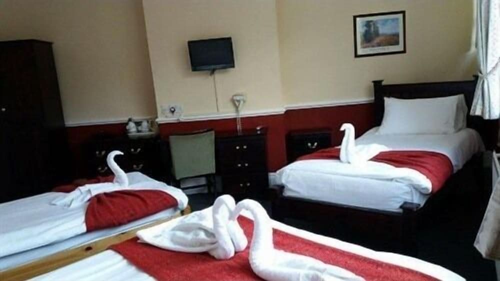 SUPERIOR, SUITE, SINGLE, DOUBLE BED, WITH EXTRA BED