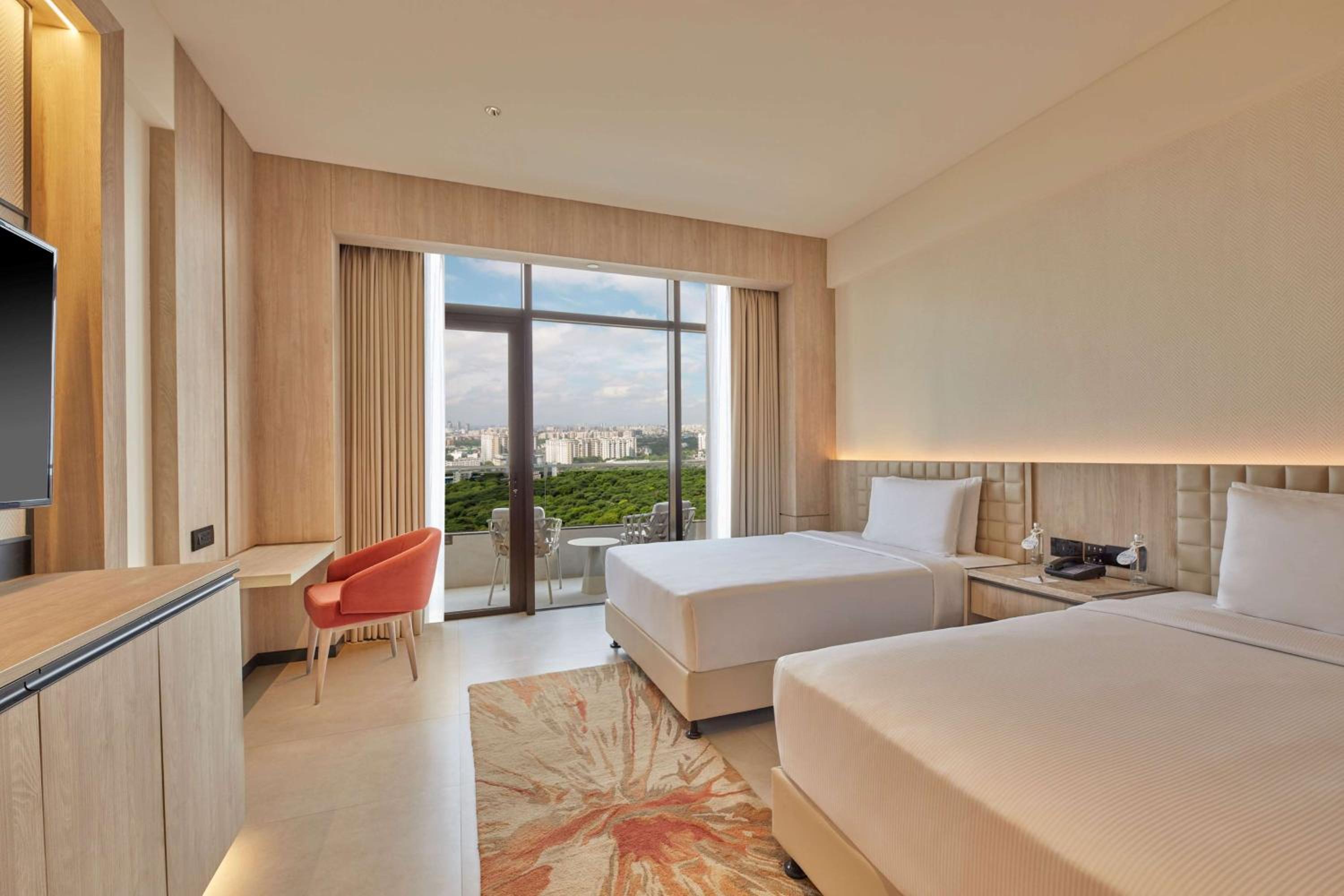 GUEST ROOM, TWIN BEDS, BALCONY