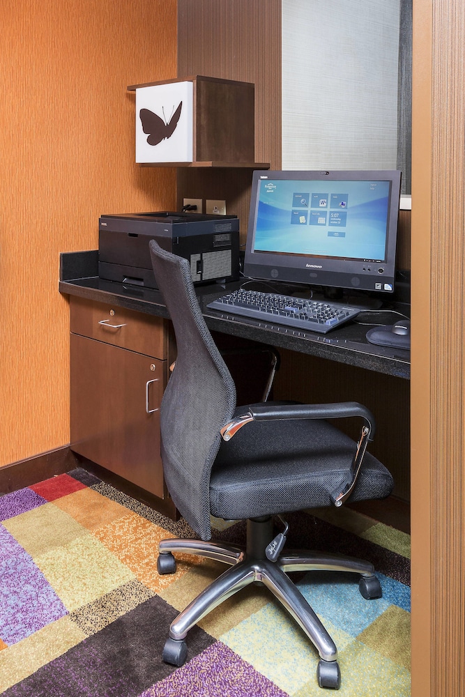 Fairfield Inn & Suites Galesburg 15/22