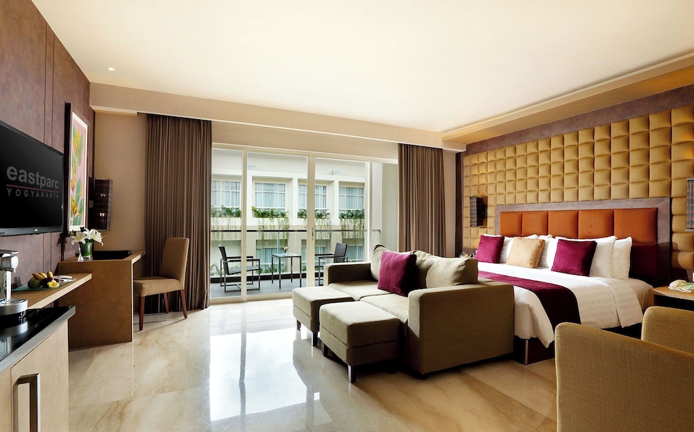 Eastparc Yogyakarta 17/50