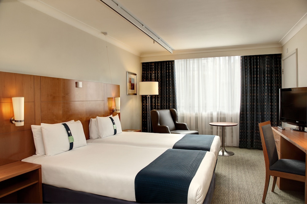 STANDARD, TWIN BEDS
