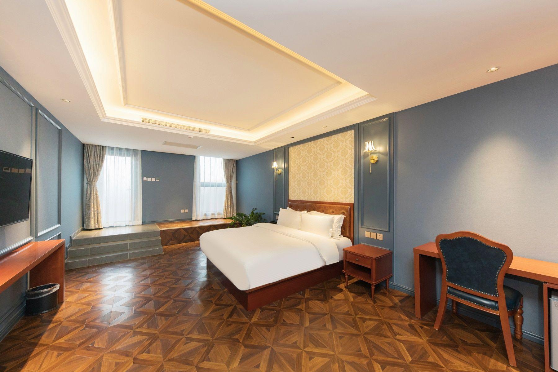 Yiting Zhenshe Hotel (Beijing Qianmen Pedestrian Street) 28/50