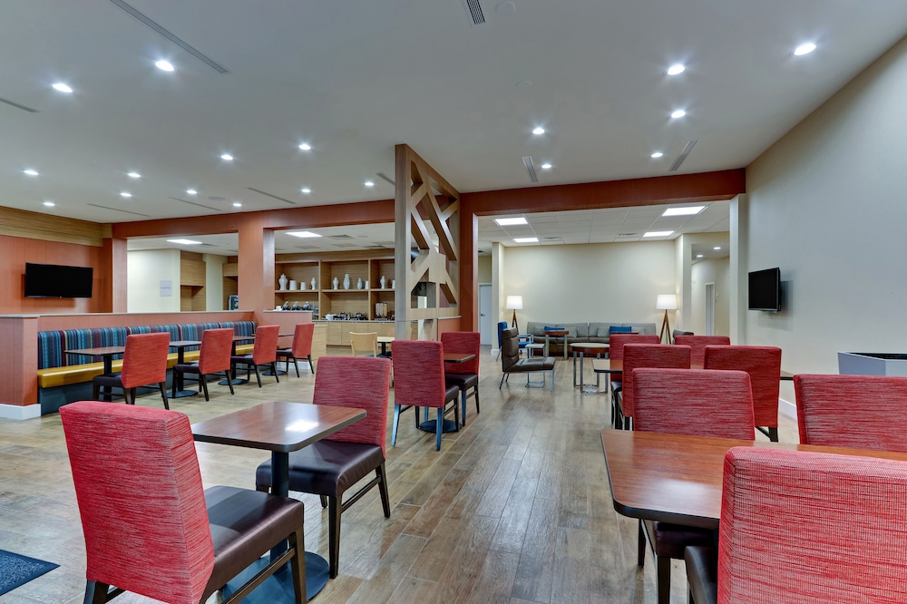 TownePlace Suites by Marriott Houston Northwest/Beltway 8 32/50