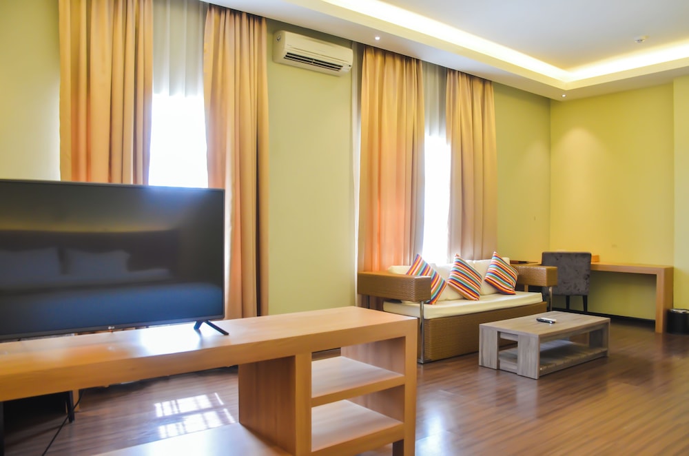 Grand TW Batam Center Hotel & Convention 49/64