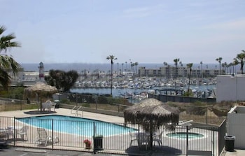 Days Inn by Wyndham Oceanside 30/40