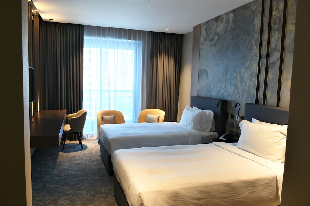Millennium Place Barsha Heights Hotel 8/61