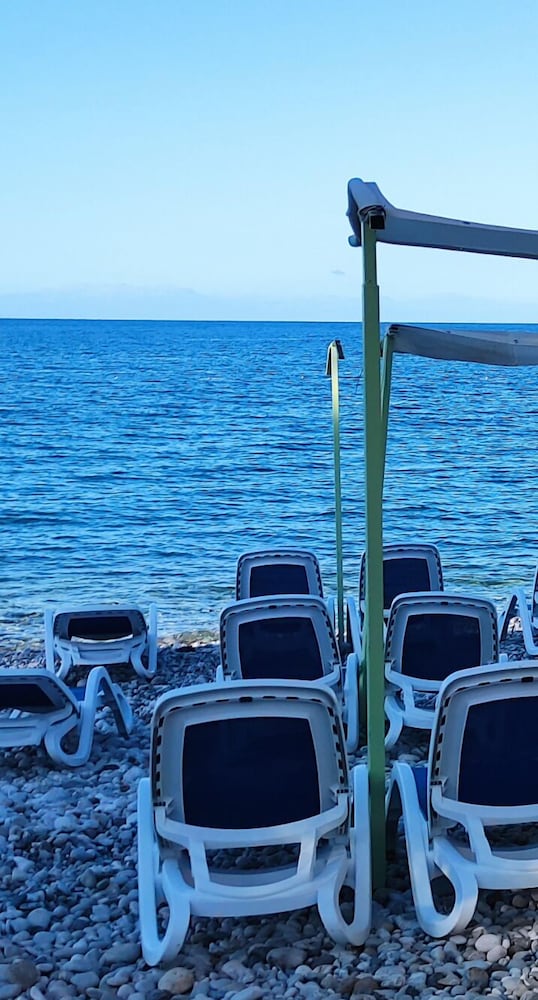 Romeo Beach Hotel 37/46
