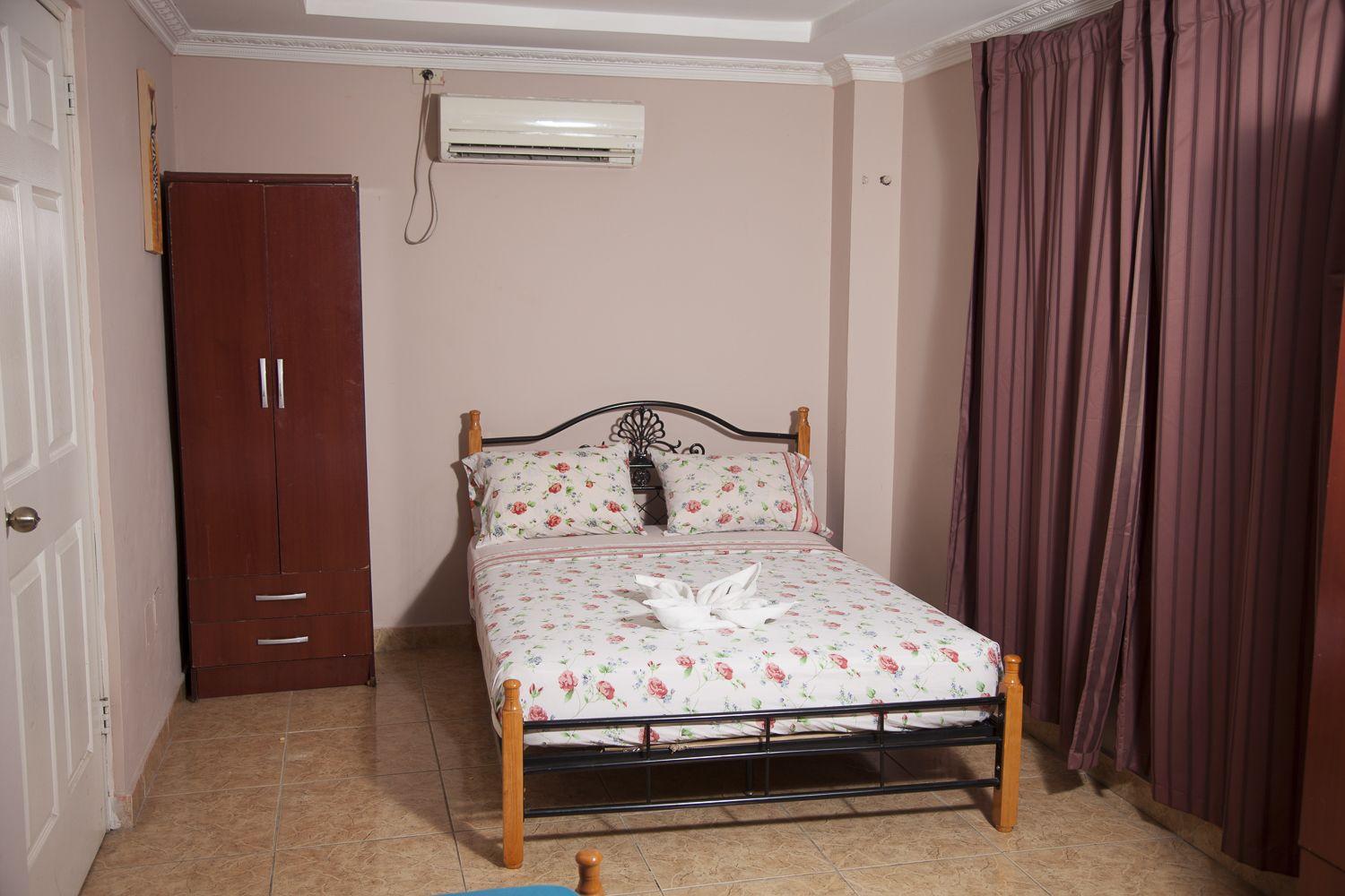 Room, Triple, Double Bed