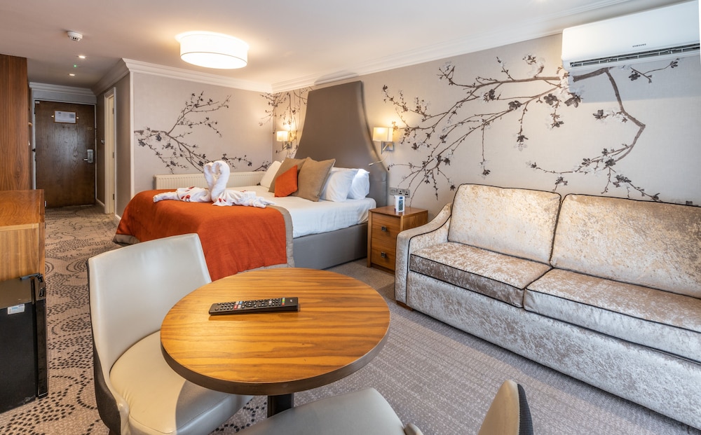 Park Hall Hotel and Spa Wolverhampton 57/64