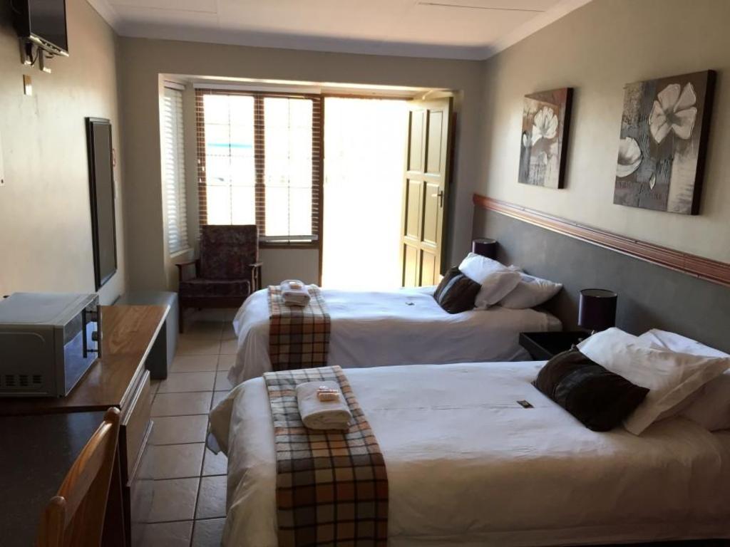 Travellers Nest Guesthouse 7/93