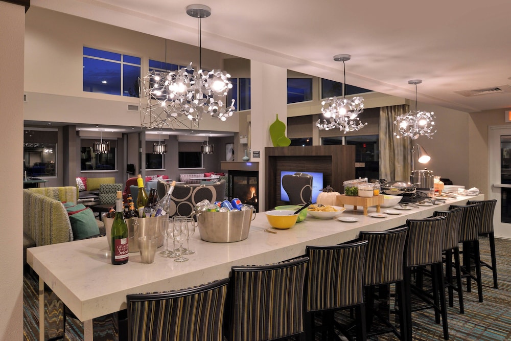 RESIDENCE INN EAST LANSING 26/36