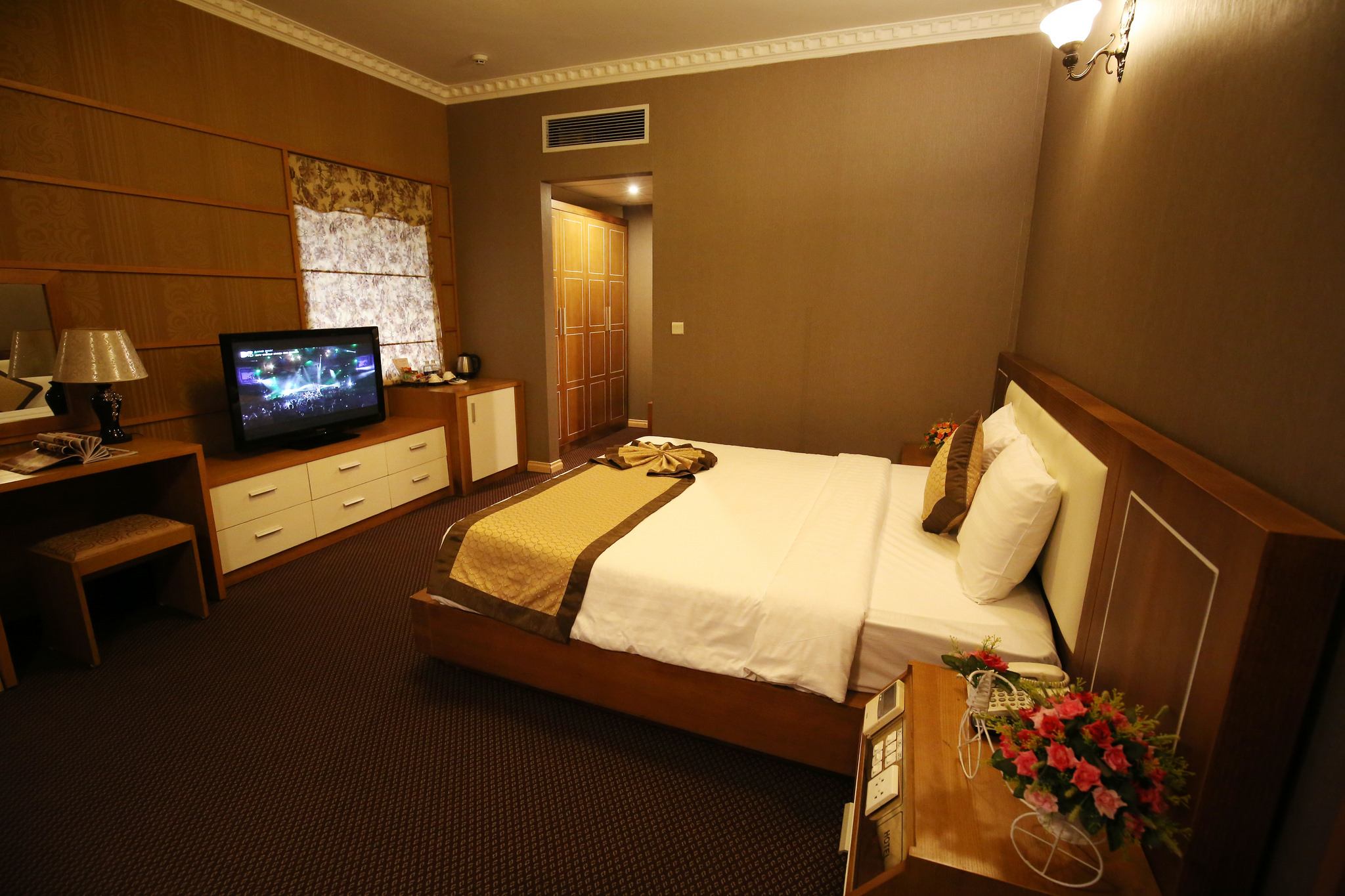 rooms