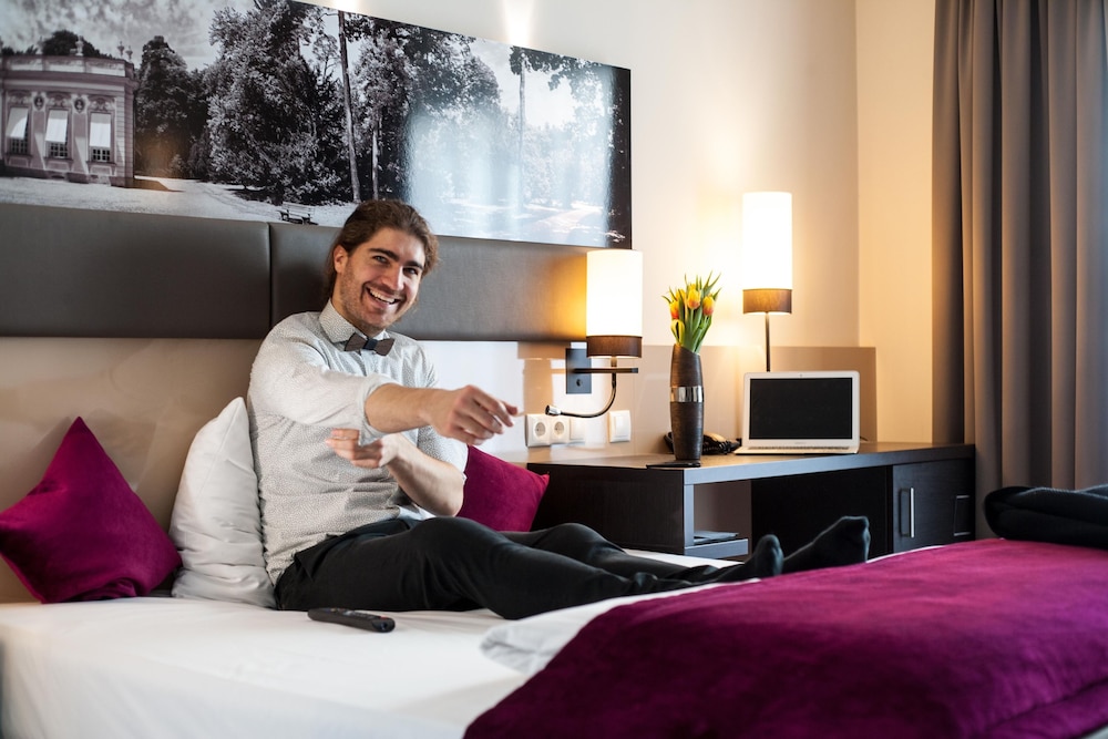 Amalienburg Boutique & Boarding Hotel 28/35